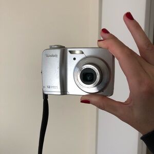 y2k era kodak easyshare 12 megapixel digital camera